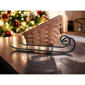 Longaberger Woven Sleigh Basket With Green Liner & Metal  Sleigh Frame 1997